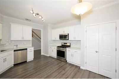 5955 Weddington Drive, Cumming, GA 30040 - Photo 9