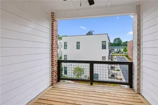 427 Burton Dr, Alpharetta, GA 30009 - Photo 27