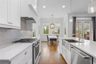 2174 Pine Cone Ln NE, Atlanta, GA 30319 - Photo 15