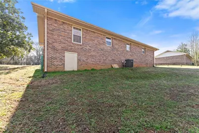 431 Clover Leaf Road, Cleveland, GA 30528 - Photo 23