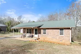 431 Clover Leaf Rd, Cleveland, GA 30528 - Photo 35