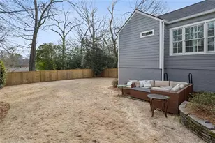 1819 Greystone Rd NW, Atlanta, GA 30318 - Photo 37