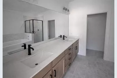 2743 Hallwood Lane, Suwanee, GA 30024 - Photo 11