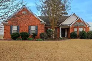 3385 Stoneleigh Run Dr, Buford, GA 30519 - Photo 3