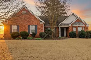 3385 Stoneleigh Run Dr, Buford, GA 30519 - Photo 1