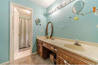 2128 Pinehurst Lane, Snellville, GA 30078 - Photo 17