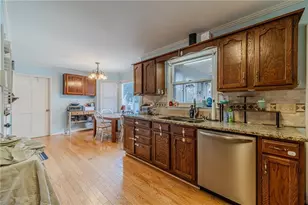 2128 Pinehurst Ln, Snellville, GA 30078 - Photo 9