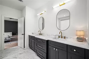 1941 Royal Ct, Atlanta, GA 30341 - Photo 33