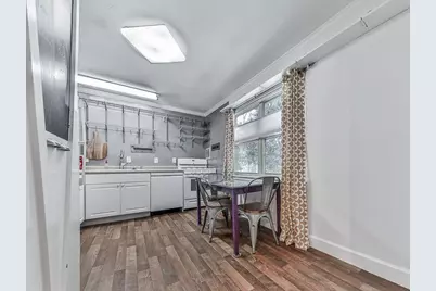 2425 Lawrenceville Highway #7, Decatur, GA 30033 - Photo 7