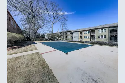 2425 Lawrenceville Highway #7, Decatur, GA 30033 - Photo 19