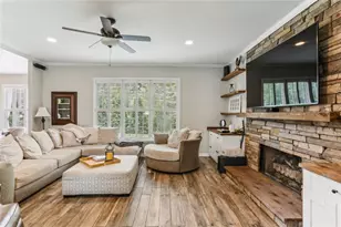 2624 E Madison Dr, Atlanta, GA 30360 - Photo 3