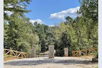 690 Harmony Gates Drive, Commerce, GA 30530 - Photo 1