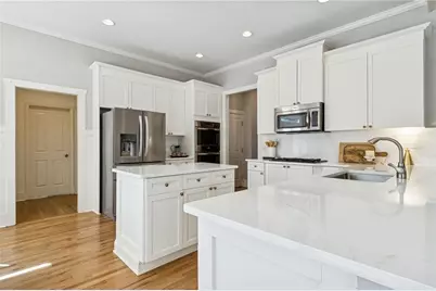 6072 Grand Loop Road, Sugar Hill, GA 30518 - Photo 19