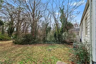 2892 Bayard St, Atlanta, GA 30344 - Photo 19