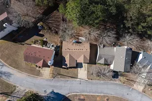 2203 Hidden Creek Dr, Decatur, GA 30035 - Photo 19