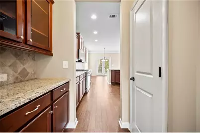 20 Belmore Manor Drive, Suwanee, GA 30024 - Photo 9