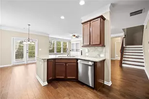 20 Belmore Manor Dr, Suwanee, GA 30024 - Photo 11