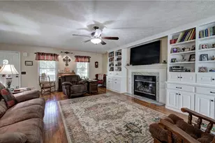 338 E Valley Rd NE, Rydal, GA 30171 - Photo 7