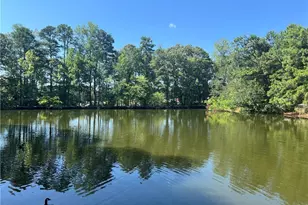 1535 Rogers Lake Rd, Lithonia, GA 30058 - Photo 5