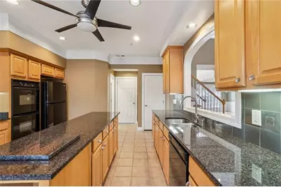 125 Westchester Drive SE, Smyrna, GA 30082 - Photo 9