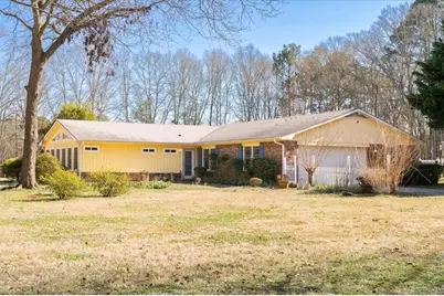 137 Meadow Wood Lane, Monroe, GA 30656 - Photo 3