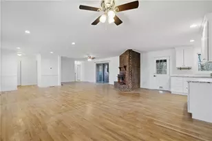 1460 Hillcrest Dr, Sugar Hill, GA 30518 - Photo 9