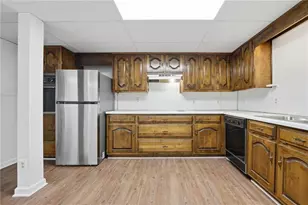 1460 Hillcrest Dr, Sugar Hill, GA 30518 - Photo 25