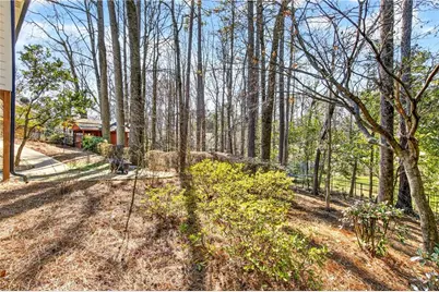 350 Spindle Court, Sandy Springs, GA 30350 - Photo 47