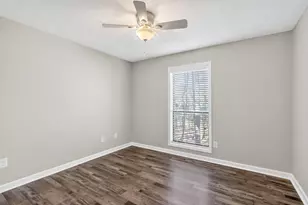 903 Woodcliff Dr, Atlanta, GA 30350 - Photo 21