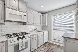 903 Woodcliff Dr, Atlanta, GA 30350 - Photo 9