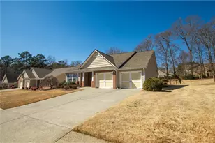 1004 Stone Creek Ln, Monroe, GA 30655 - Photo 7