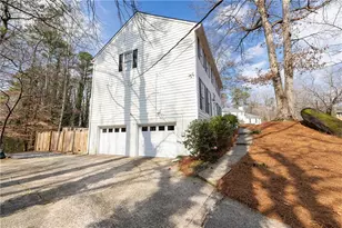 589 Spring Creek Ct NE, Marietta, GA 30068 - Photo 37