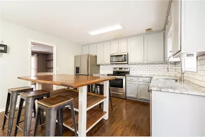 589 Spring Creek Court NE, Marietta, GA 30068 - Photo 13