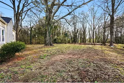 1341 NW Gun Club Road NW, Atlanta, GA 30318 - Photo 9