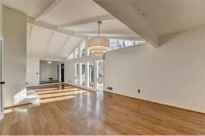 5628 Bend Creek Road, Atlanta, GA 30338 - Photo 9