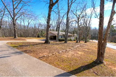 4085 Bent Oak Court, Douglasville, GA 30135 - Photo 11