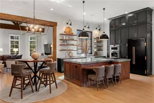 1105 Stonegate Ct, Roswell, GA 30075 - Photo 5