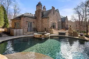 1105 Stonegate Ct, Roswell, GA 30075 - Photo 3