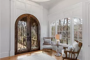 1105 Stonegate Ct, Roswell, GA 30075 - Photo 9