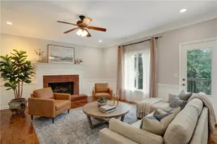 1364 Fallsbrook Way NW, Acworth, GA 30101 - Photo 17