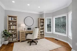 1364 Fallsbrook Way NW, Acworth, GA 30101 - Photo 9