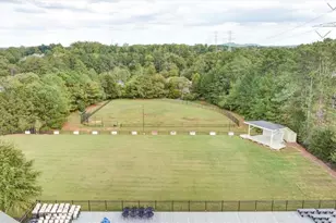 1364 Fallsbrook Way NW, Acworth, GA 30101 - Photo 51