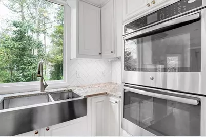 1364 Fallsbrook Way NW, Acworth, GA 30101 - Photo 17