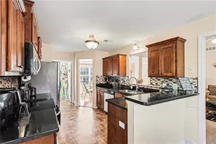 70 Feldspar Dr, Jefferson, GA 30549 - Photo 11