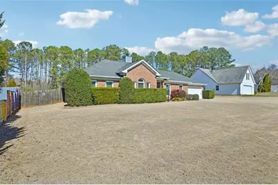 220 Trotters Walk, Covington, GA 30016 - Photo 3