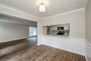 10840 Mortons Crossing, Johns Creek, GA 30022 - Photo 11