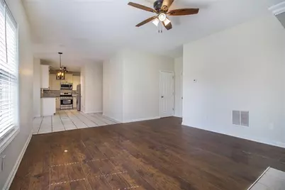 5035 Villas Terrace, Stone Mountain, GA 30088 - Photo 11