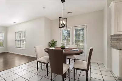 5035 Villas Terrace, Stone Mountain, GA 30088 - Photo 9