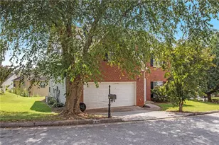 5035 Villas Terrace, Stone Mountain, GA 30088 - Photo 3