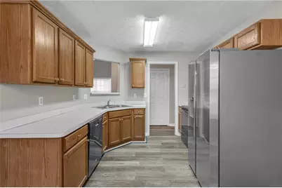 8039 Mustang Lane, Riverdale, GA 30274 - Photo 13